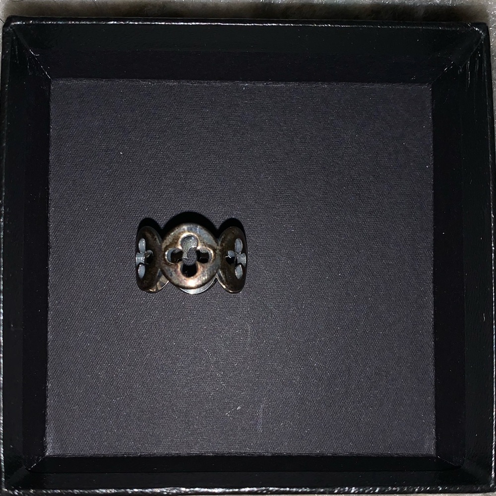 James Avery retired ring